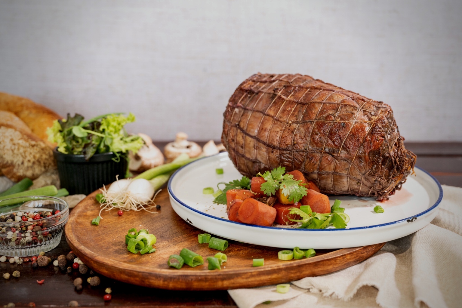 Wildschwein Rollbraten, ca. 800 bis 1000g | pannatura-shop.at